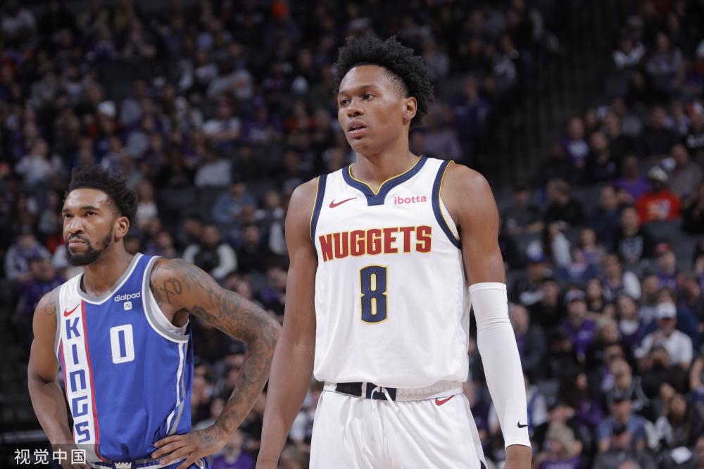 使得年轻球 使得年轻球